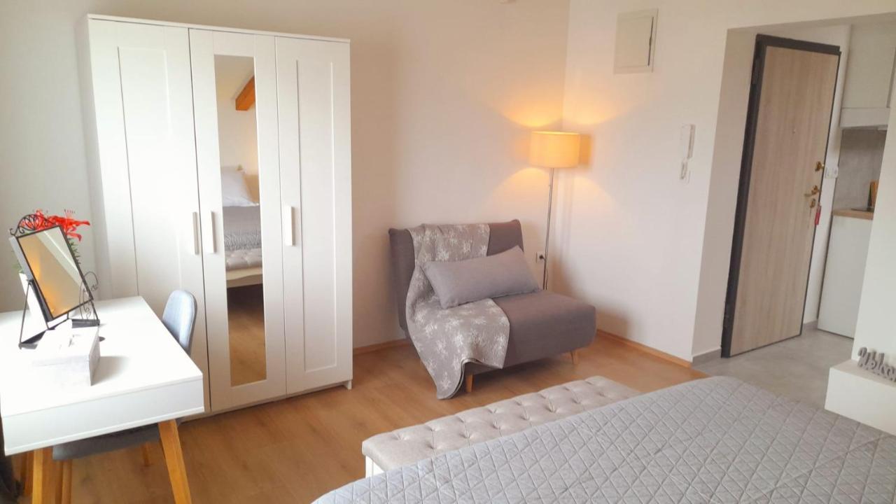 Apartman Diana,Free Parking PUY 외부 사진